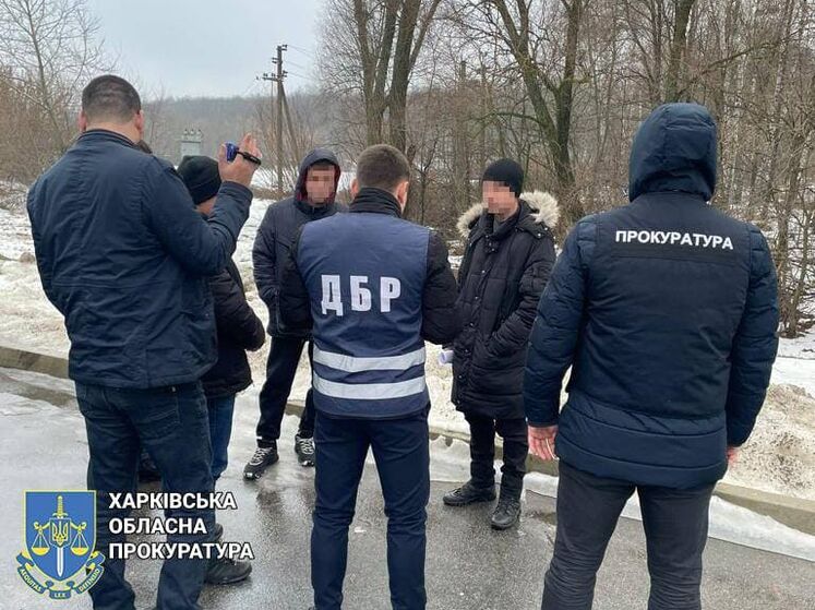 В деле о пытках в полиции в Харьковской области предъявили подозрения оперуполномоченному и судмедэксперту