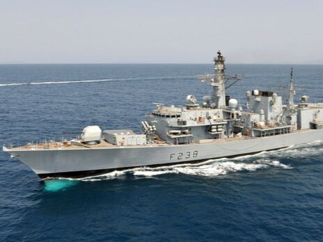 Британский военный фрегат зацепил тросом эхолокатора корпус российской подлодки