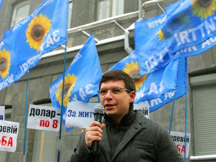 Нардеп Мураев заявил, что уличные акции против повышения тарифов отменяются, и призвал не платить за коммуналку