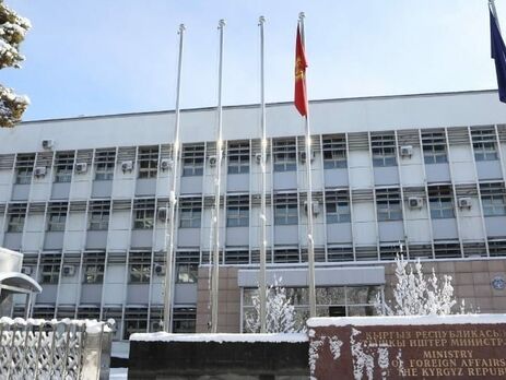 Кыргызстан эвакуировал более 150 своих граждан из Казахстана, известно о пятерых задержанных кыргызстанцах