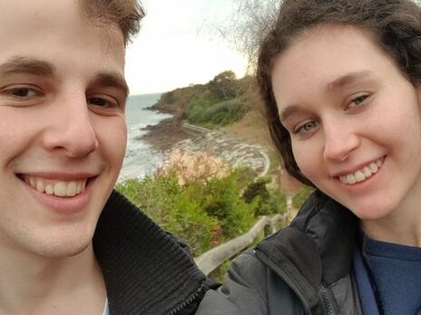 22-річна онука Кобзона вийшла заміж на іспанському курорті. Фото