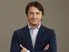 "Ну как же так?" Притула вместе с женой покинули Украину, оставив троих детей