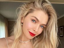 "Всегда лохматая", "Офигеть". 39-летняя Брежнева показала, как выглядит без макияжа на отдыхе