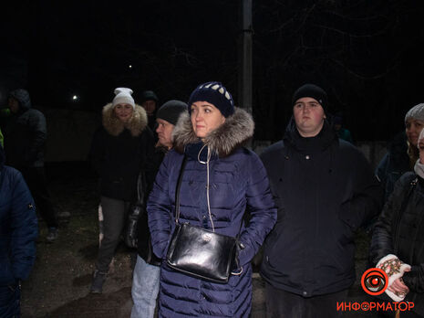 Жителі Дніпра перекривали залізничний переїзд через вимкнення світла