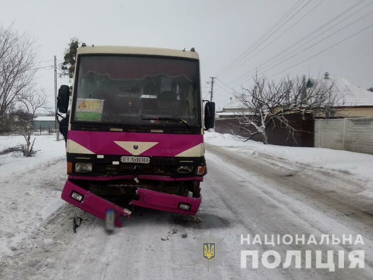В Харьковской области столкнулись два рейсовых автобуса