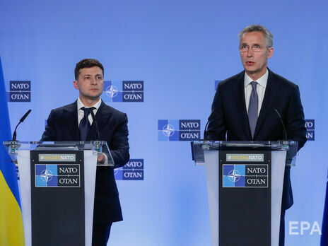 Столтенберг в разговоре с Зеленским выразил поддержку Украине в связи с угрозой со стороны РФ