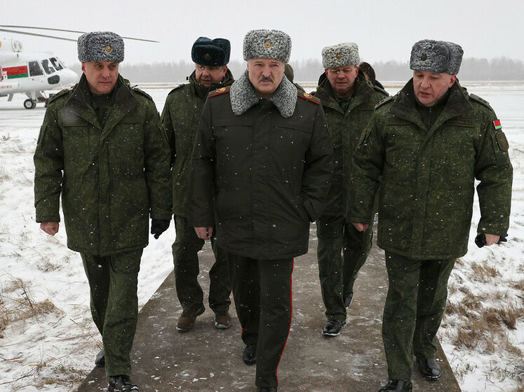 "Ще 10 років тому ніхто й не припускав, що такий момент настане". Лукашенко наказав "надійно захистити" кордон з Україною