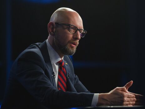 Яценюк: Весь мир говорит, что Путин хочет напасть на Украину. Байден возглавляет фронт борьбы за Украину. Наш президент говорит, что все нормально