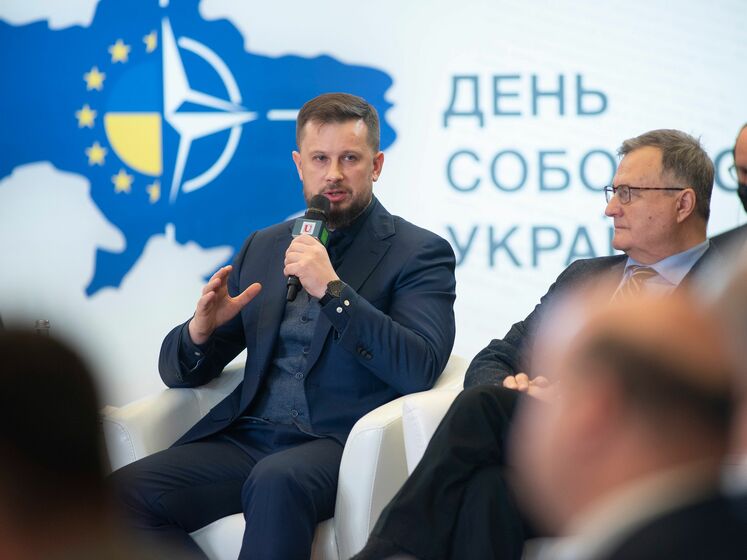 Білецький: Єдність не може бути там, де спокійно діє "п'ята колона". Нам потрібен закон про колаборантів