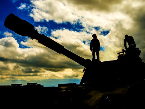 Опубліковано супутникові знімки російської військової техніки біля кордону з Україною