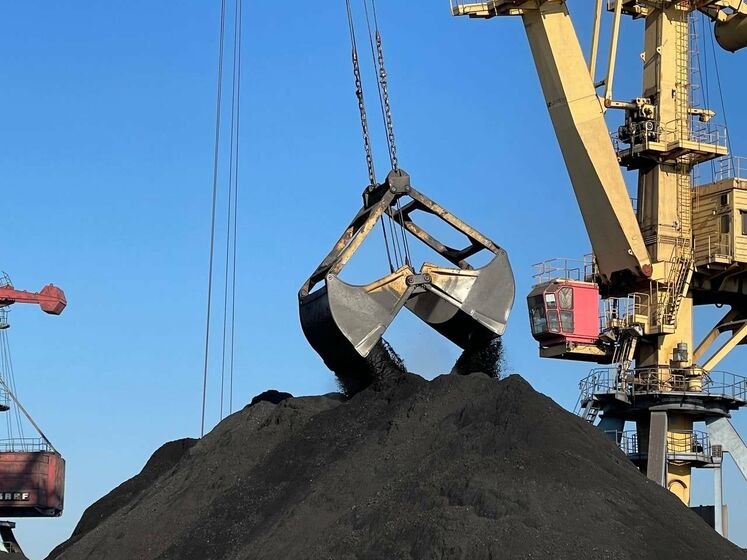 В Україні протягом двох місяців запаси вугілля на складах енергокомпаній збільшились утричі – Офіс президента