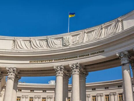 У МЗС прокоментували повідомлення про евакуацію дипломатів з України