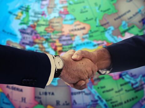 На встрече советников 