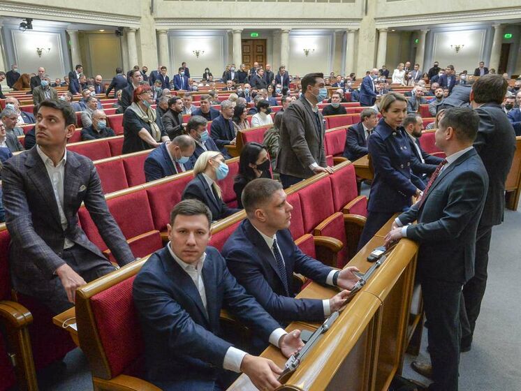 Верховна Рада України може піти на карантин через COVID-19 – нардеп