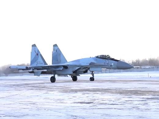 Росія перекидає винищувачі Су-35 у Білорусь