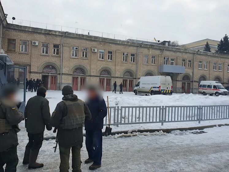 Трое раненных на "Южмаше" – в тяжелом состоянии, жизнь двоих вне опасности – МВД Украины