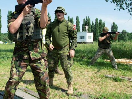 Канада продовжить тренувальну місію UNIFIER в Україні до 2025 року, подвоївши військовий контингент