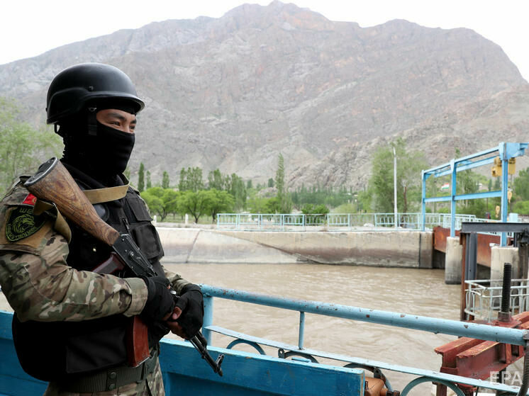 Перестрелка на таджикско-кыргызской границе: один человек погиб, 17 ранены