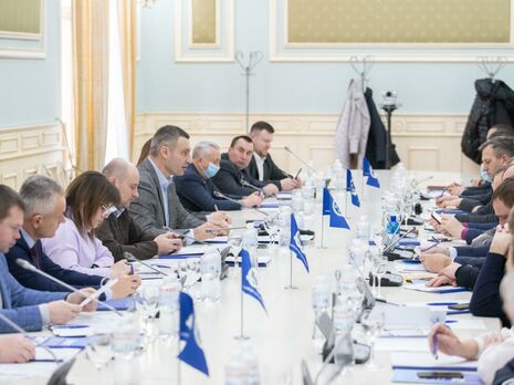 Правління Асоціації міст України звернулося до президента щодо тиску правоохоронних органів на місцеве самоврядування – Кличко