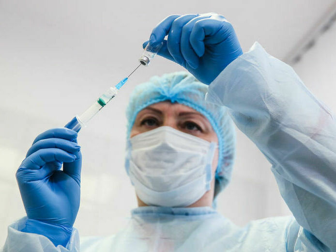 В Україні протягом доби вакцинували проти коронавірусу понад 78,5 тис. осіб