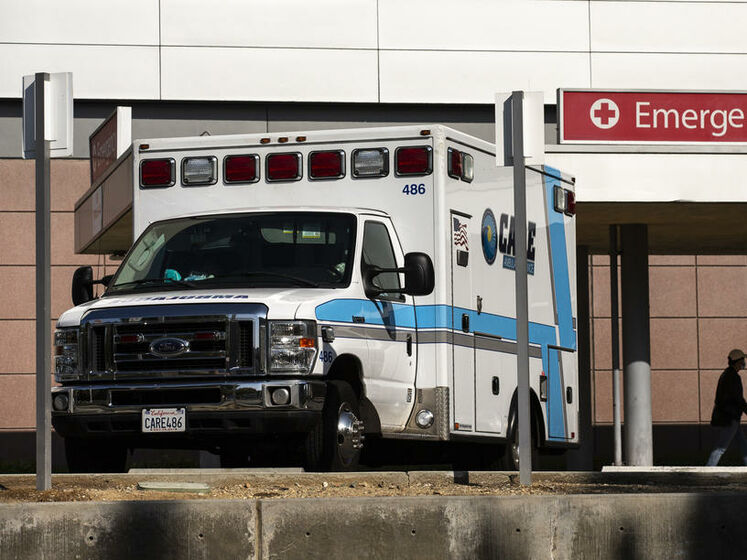 В США в бассейне в отеле из-за газа пострадали 16 человек, среди них есть двухлетний ребенок