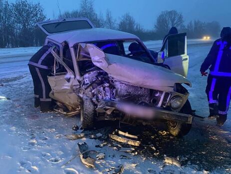 У Київській області в ДТП загинула вагітна жінка