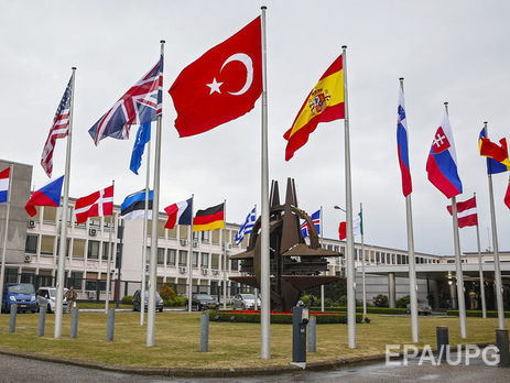 Турецкие военные на базе НАТО попросили убежища в Германии