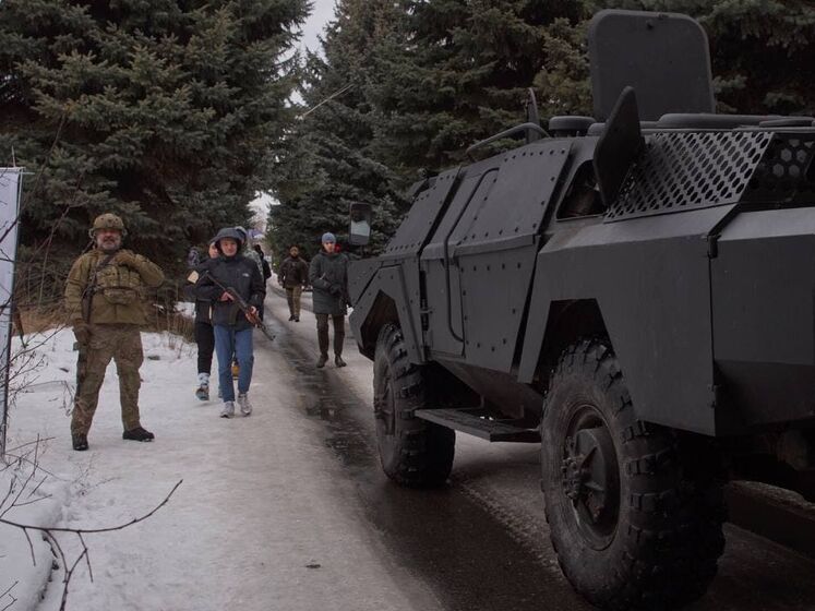 В Киеве и других городах Украины провели обучение по гражданской обороне, в нем приняли участие сотни людей