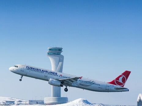 Щодня новий аеропорт Стамбула приймає та відправляє майже 900 авіарейсів