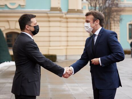 Чалий: Зеленський заявив, що 24 роки у нас не було лідера Франції. Тобто Республіки Олланда на Банковій за лідера Франції тих років не вважають?