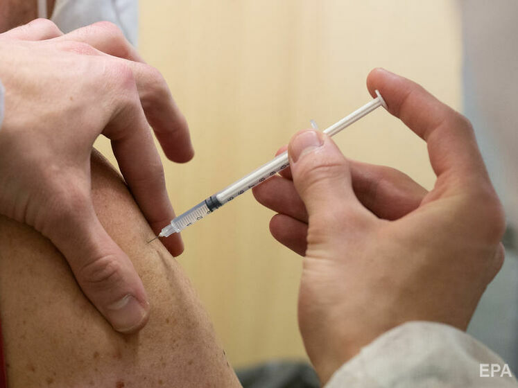В Україні 40% людей віком від 60 років вакцинувалися проти COVID-19 – Кузін