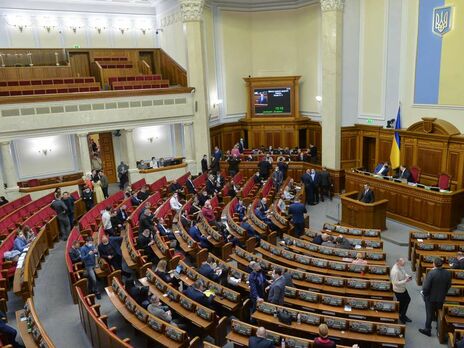 Смартфоны от Зеленского могут получить 27 народных депутатов, из них больше всего – от ОПЗЖ – 
