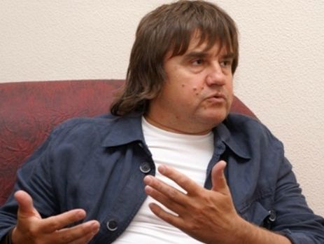 Карасев заявил, что суд может освободить Ефремова до конца этого года