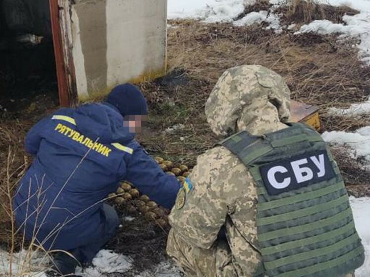 СБУ виявила в Луганській області арсенал бойовиків, які підривали автомобілі українських військовослужбовців