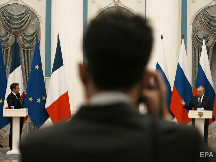 У розмові з Макроном Путін назвав провокаційною інформацію про плани Росії вторгнутися в Україну – Кремль