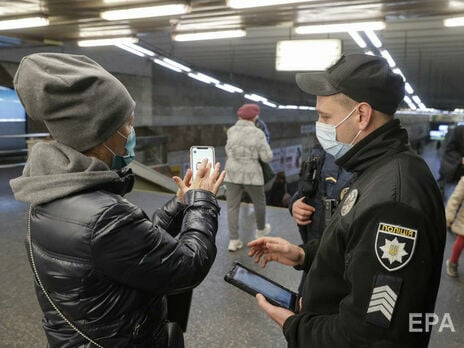 В Украине впервые за три недели заболели COVID-19 меньше 20 тыс. человек за сутки