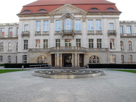 Німеччина, незважаючи на санкції ЄС, і надалі постачала Росії товари подвійного призначення – ЗМІ