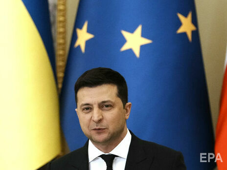 Зеленський та Шольц обговорили введення комплексного пакету санкцій проти агресії РФ