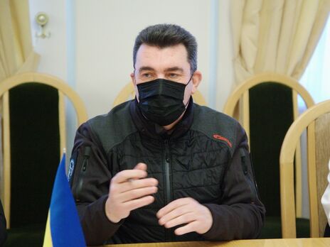 Інформаційна війна Росії проти України зараз у самому розпалі – Данілов