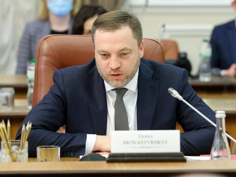 Монастирський: Сьогодні будуть сотні фейків та неправдивих повідомлень, метою яких буде нагнітання страху та паніки серед нас