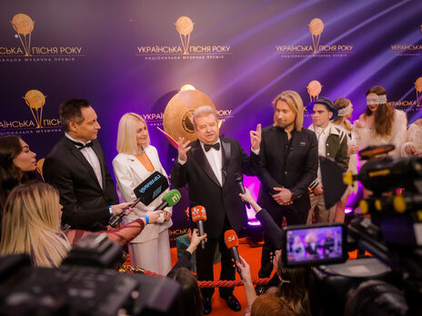 Михайло Поплавський як автор ідеї та генеральний продюсер проєкту здобув спеціальну премію "Гарант української пісні"