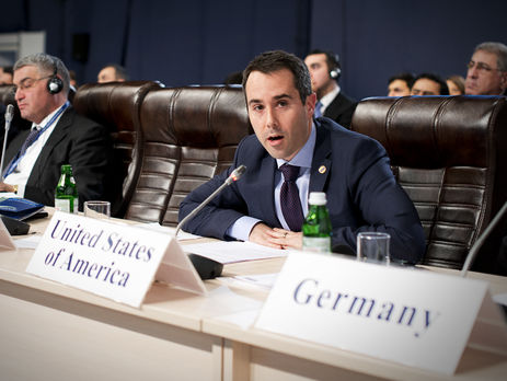 Постпред США при ОБСЕ: Более 30 тыс. человек в одежде военного образца пересекли границу со стороны РФ