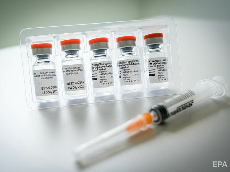 В Україні упродовж доби проти коронавірусу вакцинували понад 17 тис. людей
