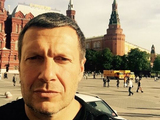 "Навіть тут обісрався". Російський пропагандист Соловйов повідомив, що "агента української розвідки" затримали у четвер за вибух, який стався у п'ятницю