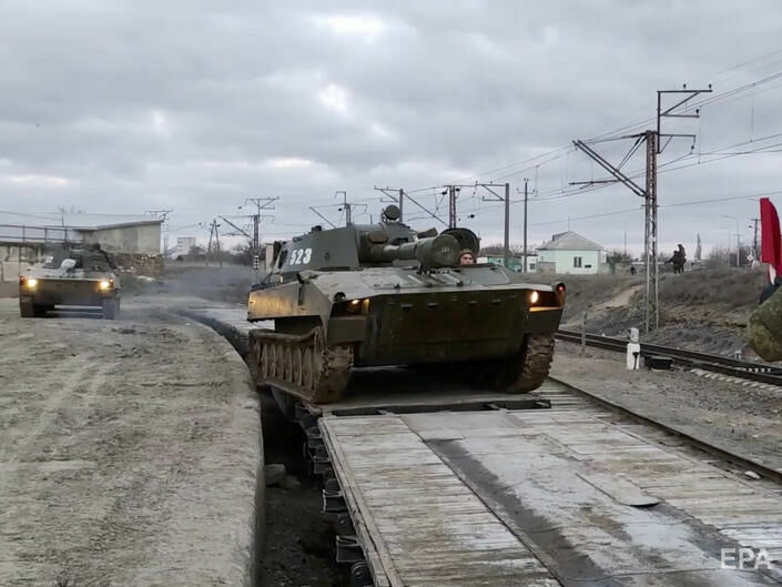Российские войска у границы с Украиной, возможно, выходят на позиции для наступления &ndash; CIT