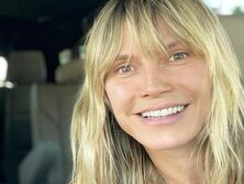 48-летняя Клум сняла свою грудь с верхнего ракурса