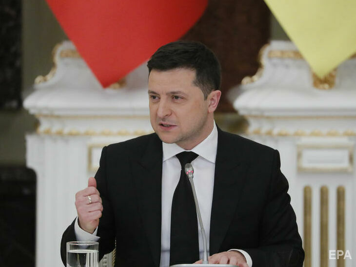 Зеленский возглавляет президентский рейтинг – опрос