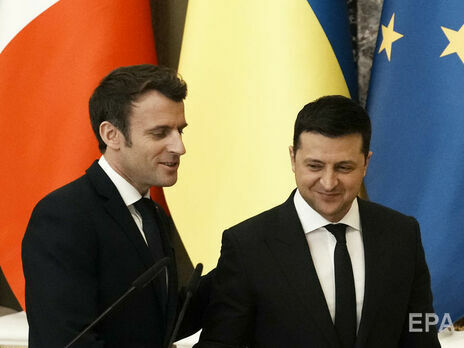 Зеленський провів розмову з Макроном