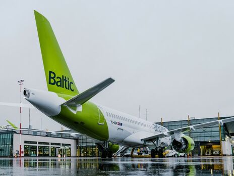 AirBaltic до кінця лютого зупиняє нічні рейси в Україну