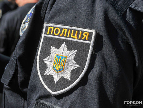 В Ужгороде пьяный священник на BMW X5 проклял арестовавших его патрульных. Видео